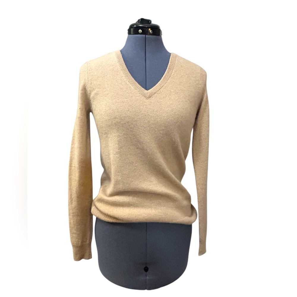 C by Bloomingdale’s 100% cashmere sweater size extra small